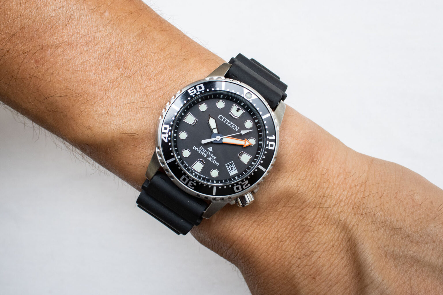 Đồng hồ Citizen Promaster Dive 37mm EO2020-08E