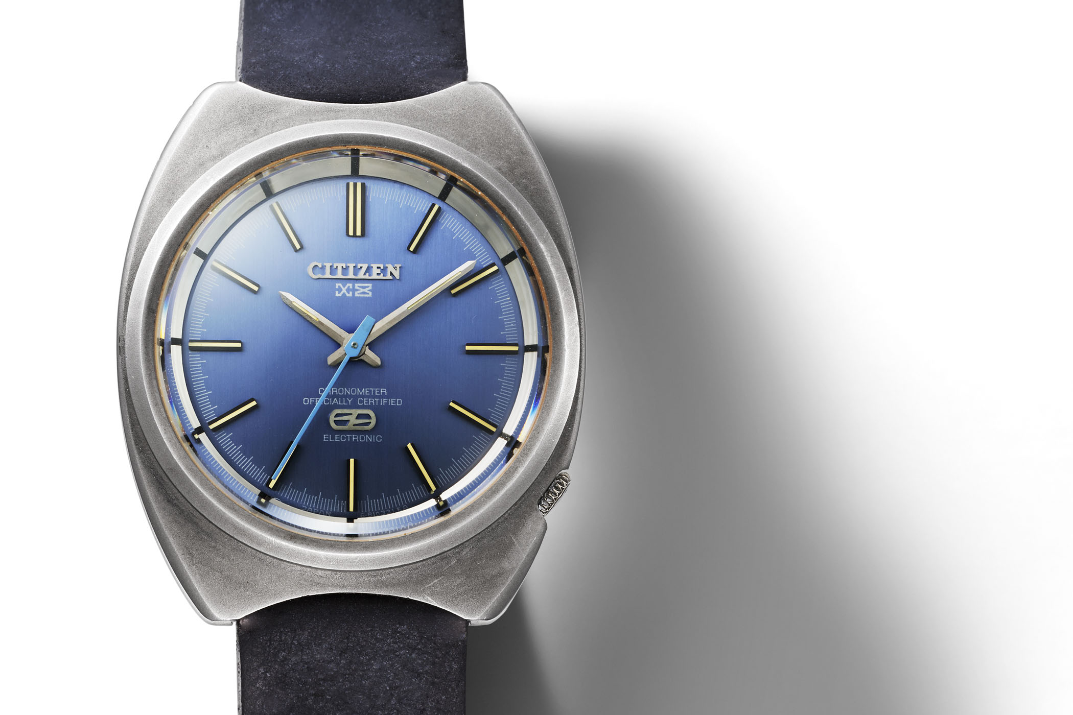 Citizen ra mắt chiếc đồng hồ Titanium đầu tiên và giờ đây Kỷ niệm 50 năm Công nghệ Titanium