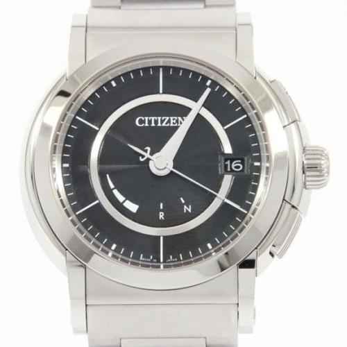 Đồng hồ Citizen CNG72-0011 dây đeo kim loại