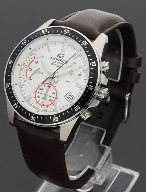 đồng hồ EFV-540L-7AVDF dây bằng da thật